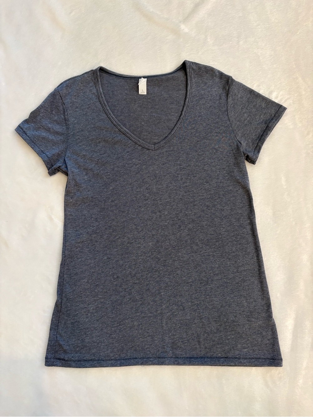 Alternative Women's Short Sleeve V-Neck Tee - Charcoal Blue Gray